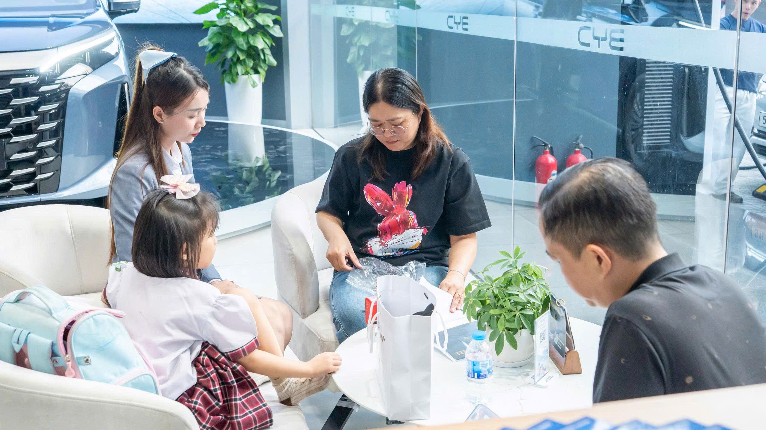 Ảnh bàn giao xe